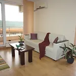 Sea View Selva - Peaceful Family-friendly Lejlighed *